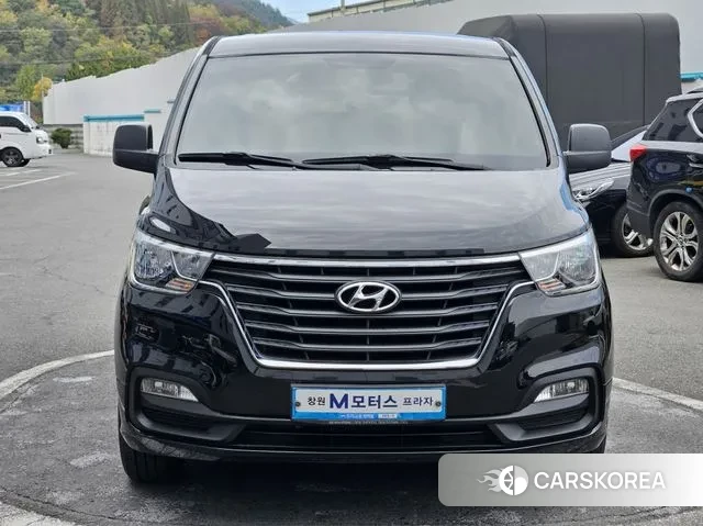 Hyundai The New Grand Starex 2018 Черный из Кореи