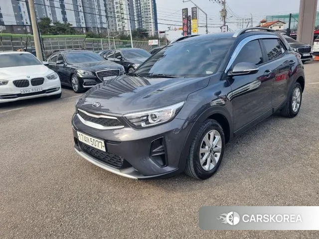 Kia Stonic 2018 Серый из Кореи