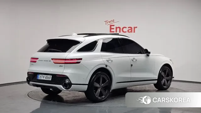 Genesis GV70 2021 Белый из Кореи