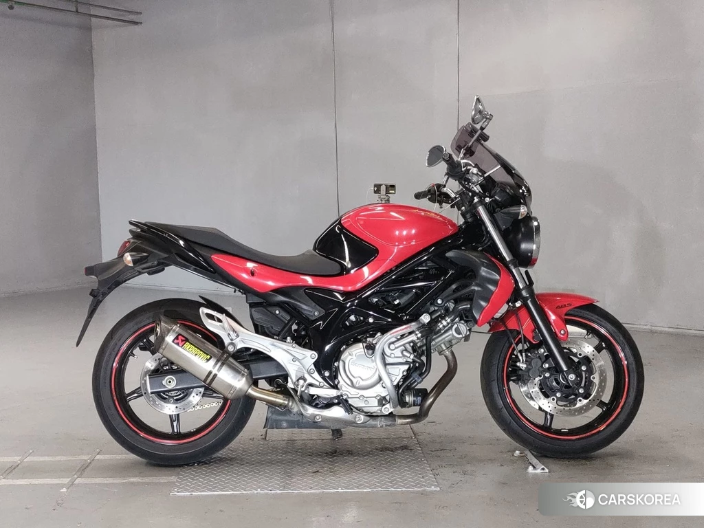 Проданный Suzuki GLADIUS 650 2012 из Японии