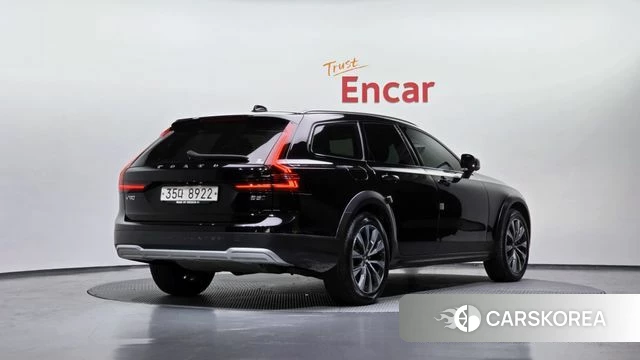 Volvo V90 Cross-Country 2020 Черный из Кореи
