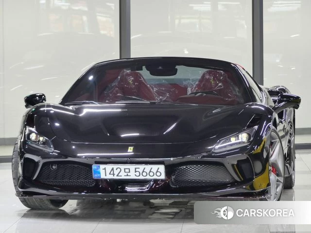 Ferrari F8 Spider 2021 Черный из Кореи