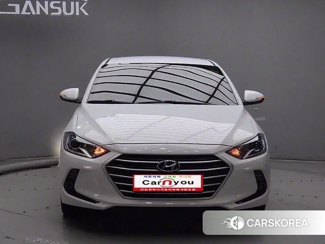 Hyundai Avante AD 2018 Белый из Кореи