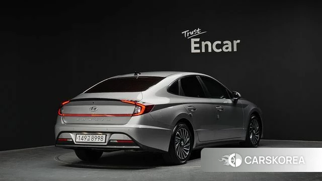 Hyundai Sonata Hybrid (DN8) 2020 Серебристо-серый из Кореи