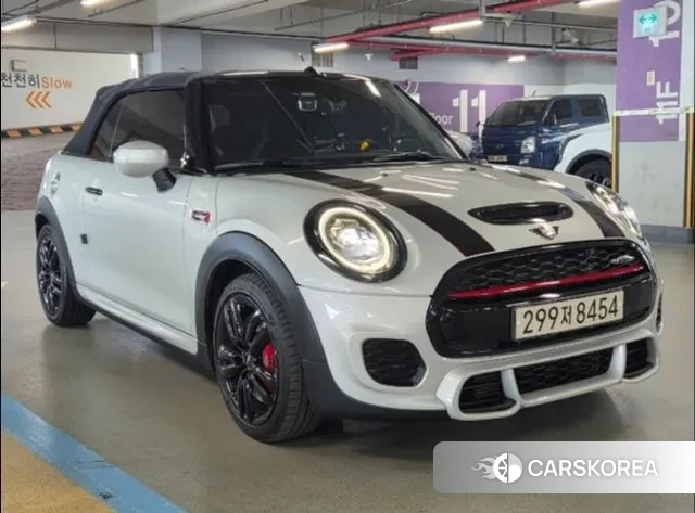 Mini Cooper S Convertible 2021 Серебряный из Кореи