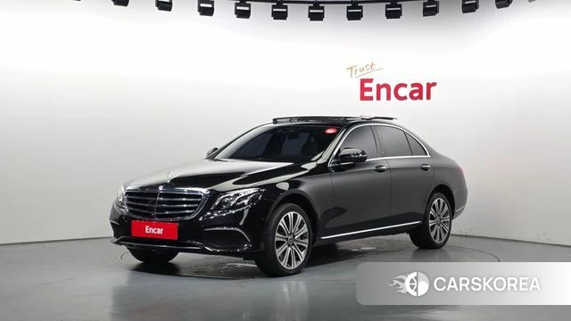 Mercedes-Benz E-Class W213 2020 Черный из Кореи