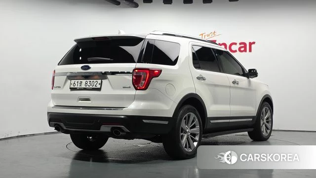 Ford Explorer 2018 Белый из Кореи
