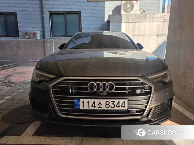 Audi A6 (C8) 2022 Серый из Кореи