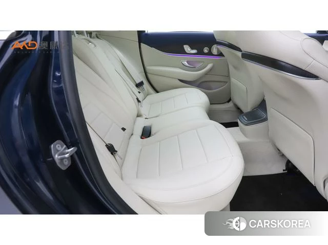 Mercedes-Benz E-class 2021 Зеленый из Китая