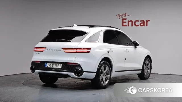 Genesis GV70 2021 Белый из Кореи