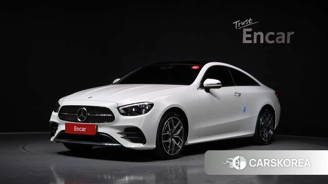 Mercedes-Benz E-Class W213 2022 Белый из Кореи