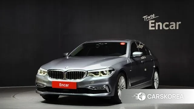 BMW 5 Series (G30) 2018 Серебряный из Кореи