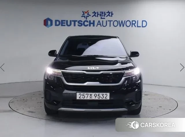 Kia Seltos 2021 Черный из Кореи