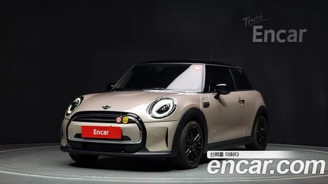 Mini Cooper 2023 Жемчужный цвет из Кореи