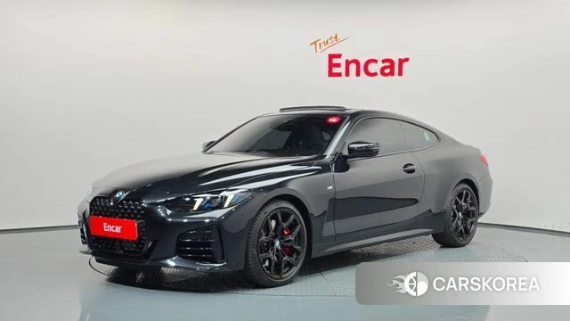 BMW 4 Series (G22) 2025 Черный из Кореи