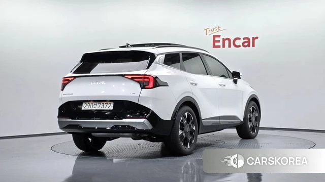Kia The New Sportage 5th Generation Hybrid 2024 Белый из Кореи