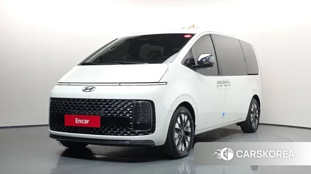 Hyundai Staria 2021 Белый из Кореи