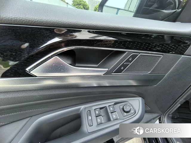 Volkswagen Passat 2022 Черный из Китая