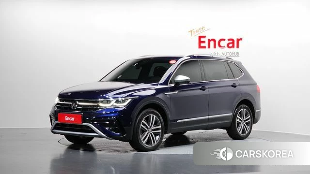 Volkswagen Tiguan Allspace 2022 Синий из Кореи