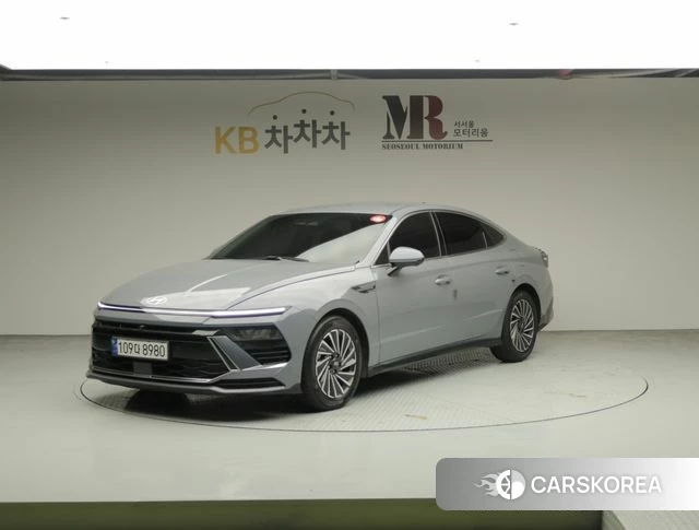 Hyundai Sonata D Edge Hybrid (DN8) 2023 Небесно-голубой из Кореи