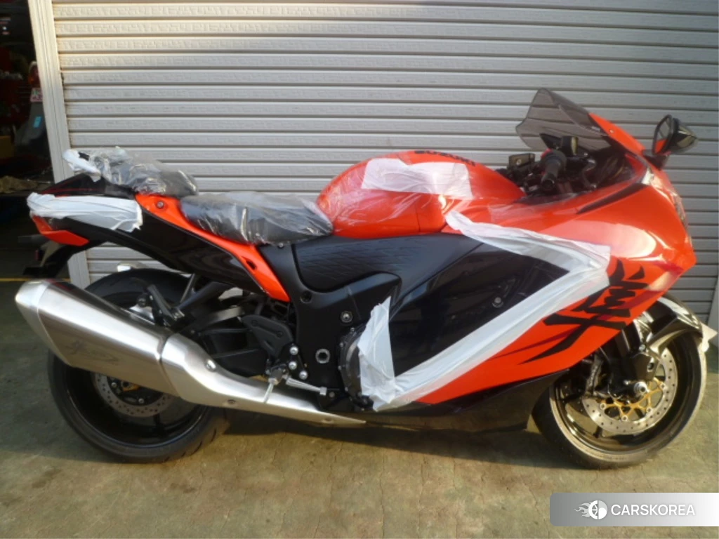 Проданный Suzuki GSX1300R HAYABUSA 2024 из Японии, фото 2