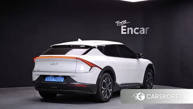 Kia EV6 2022 Белый из Кореи