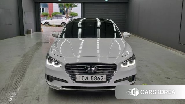 Hyundai Grandeur IG Hybrid 2019 Белый из Кореи
