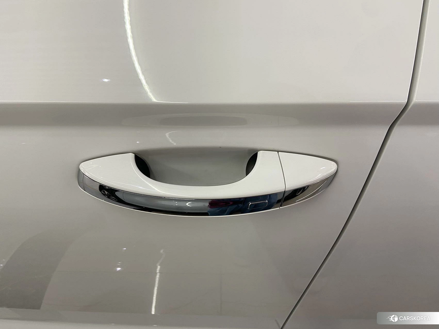 Volkswagen Tharu 2022 Белый из Китая