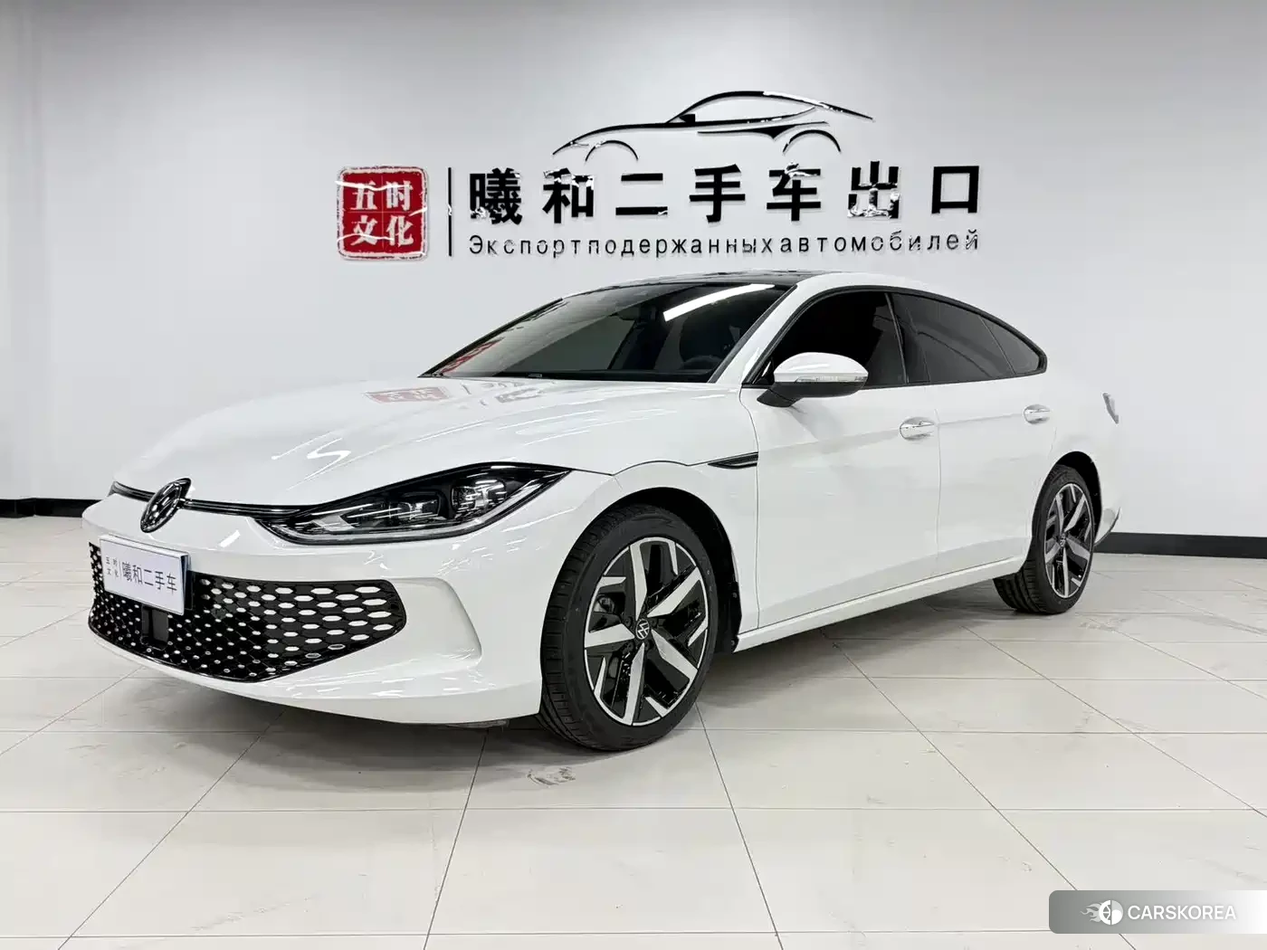 Volkswagen Lamando 2023 Белый из Китая