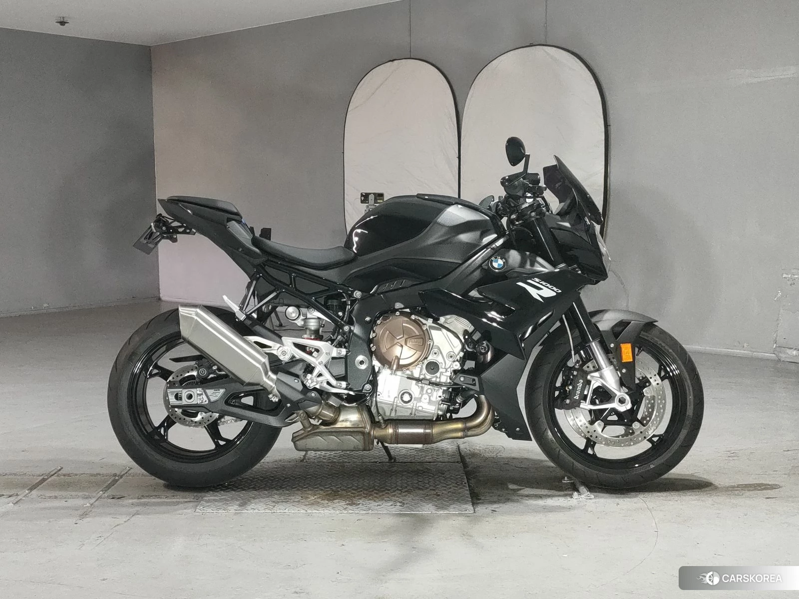 BMW S1000R 2024 из Японии