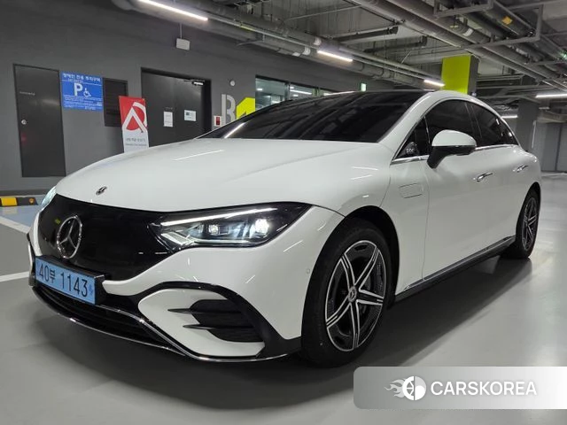 Mercedes-Benz EQE V295 2023 Белый из Кореи