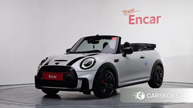 Mini Cooper S Convertible 2023 Белый из Кореи