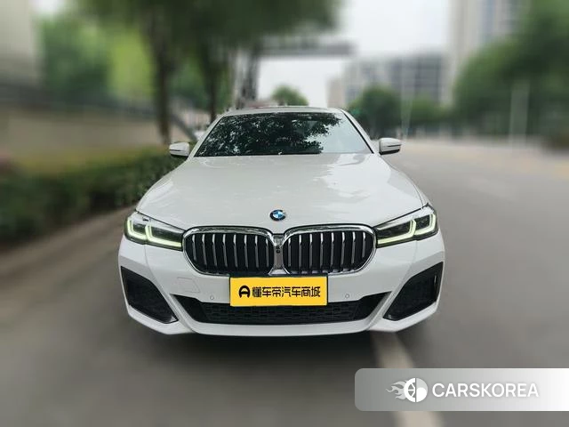 BMW 5 series 2021 Белый из Китая
