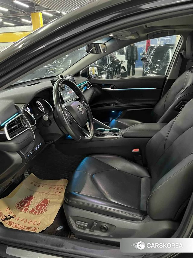 Toyota Camry 2023 Черный из Китая