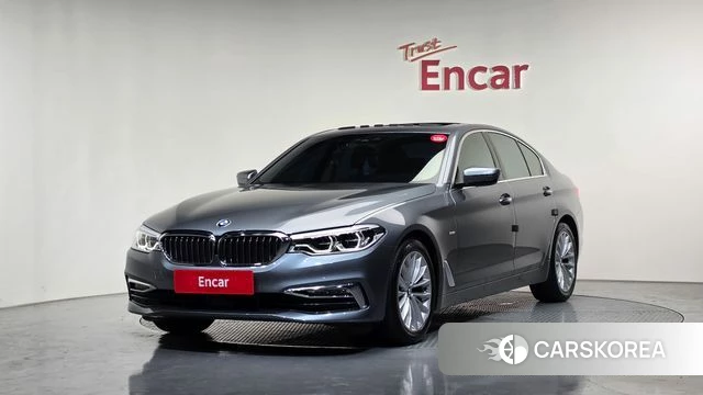 BMW 5 Series (G30) 2018 Серый из Кореи