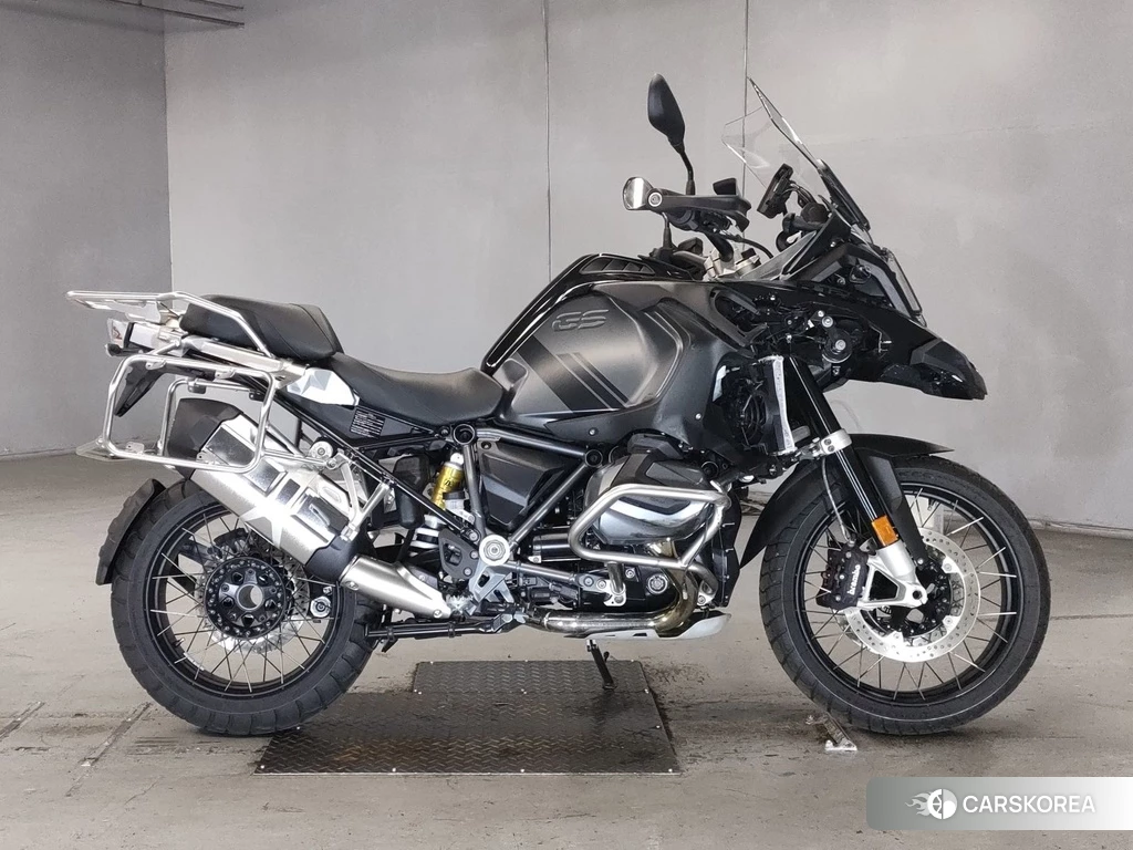 Проданный BMW R1250GS ADVENTURE 2022 из Японии