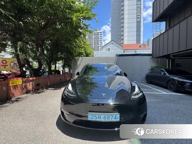 Tesla Model Y 2021 Черный из Кореи