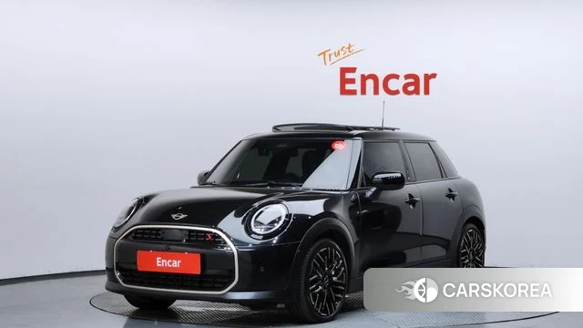 Mini Cooper S 4th Generation 2025 Черный из Кореи