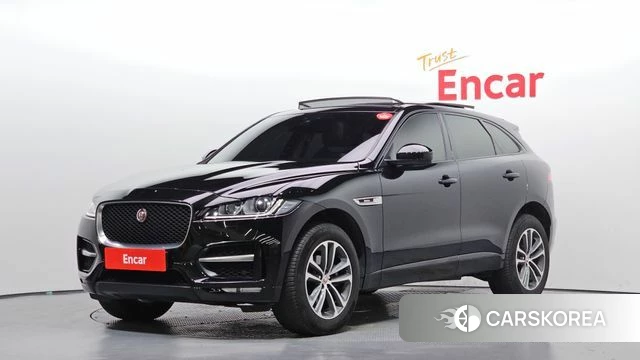 Jaguar F-PACE 2018 Черный из Кореи