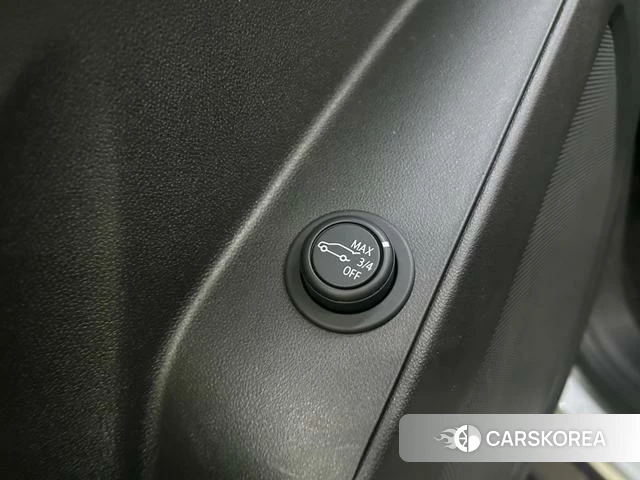 Chevrolet Explorer 2018 Серебристо-серый из Китая