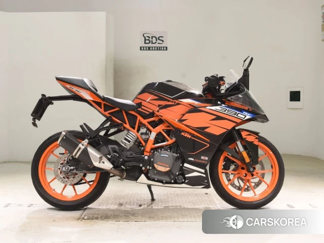 Проданный KTM RC 390 2018 из Японии, фото 2
