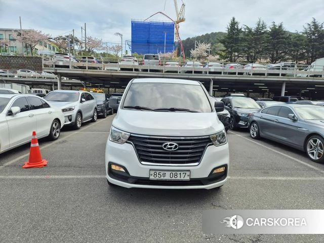 Hyundai The New Grand Starex 2018 Белый из Кореи