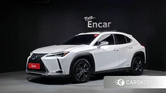 Lexus UX250h 2021 Белый из Кореи