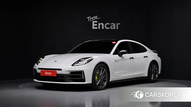 Porsche Panamera (972) 2025 Белый из Кореи