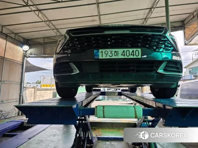 Kia Sportage 5th Generation Hybrid 2021 Серый из Кореи