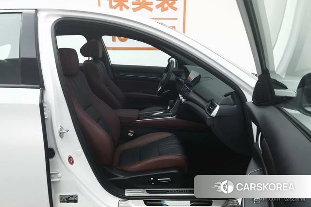 Honda Yingshipai 2023 Белый из Китая