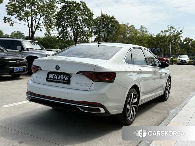 Volkswagen Sagitar 2024 Белый из Китая