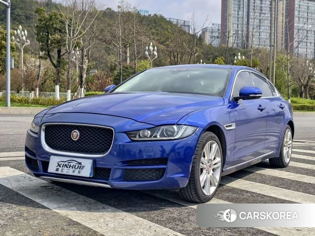 Jaguar XEL 2018 Синий из Китая