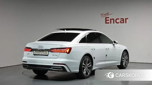 Audi A6 (C8) 2022 Белый из Кореи