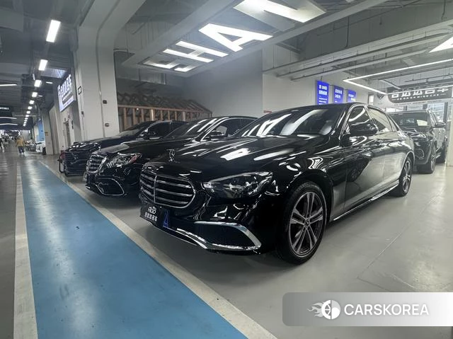 Mercedes-Benz E-class 2021 Черный из Китая